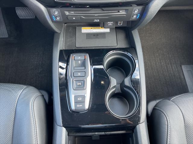 used 2022 Honda Pilot car, priced at $37,495