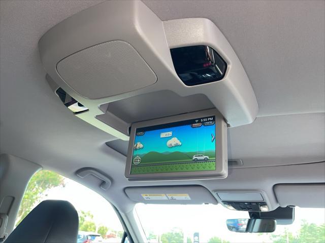 used 2022 Honda Pilot car, priced at $37,495