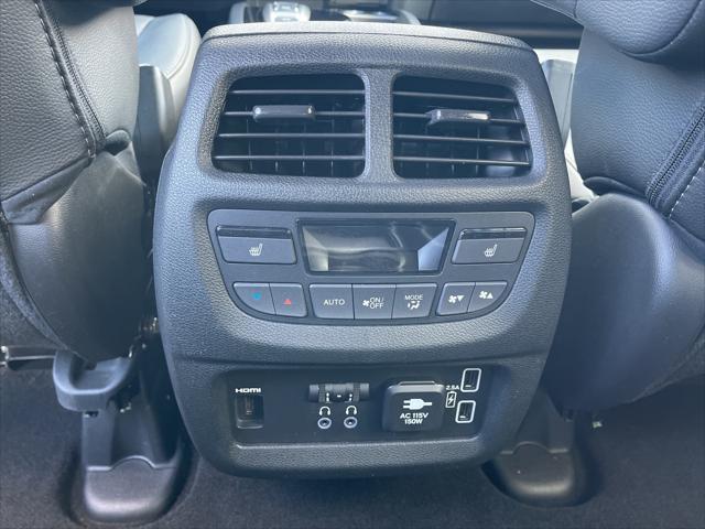used 2022 Honda Pilot car, priced at $37,495