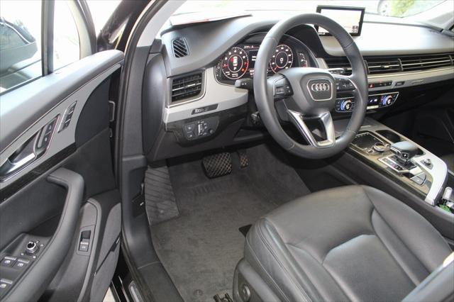 used 2019 Audi Q7 car, priced at $24,555