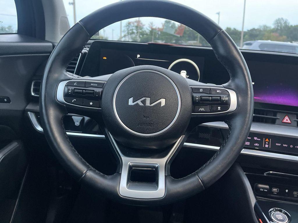 used 2023 Kia Sportage Hybrid car, priced at $32,995