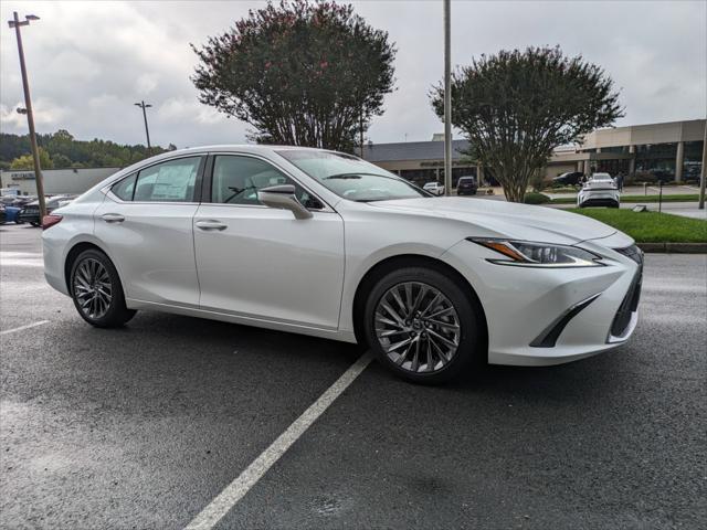 new 2025 Lexus ES 300h car, priced at $54,359