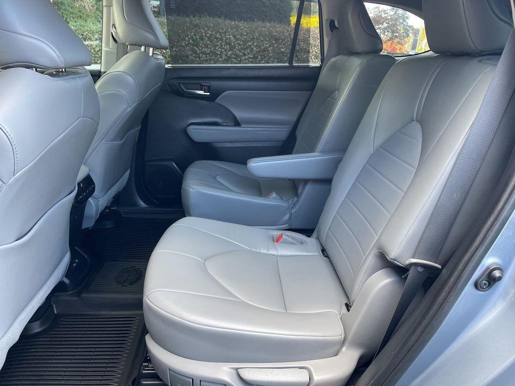 used 2022 Toyota Highlander car, priced at $36,355