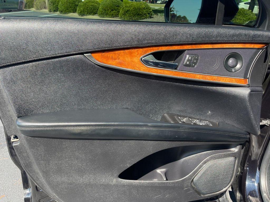 used 2020 Lincoln Nautilus car, priced at $27,555