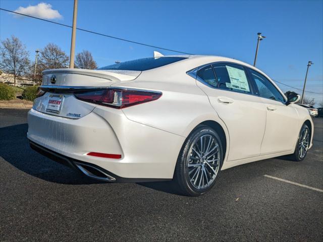 new 2025 Lexus ES 350 car, priced at $50,135