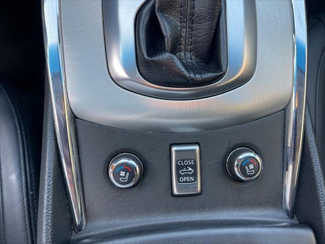 used 2012 INFINITI G37 car, priced at $16,495