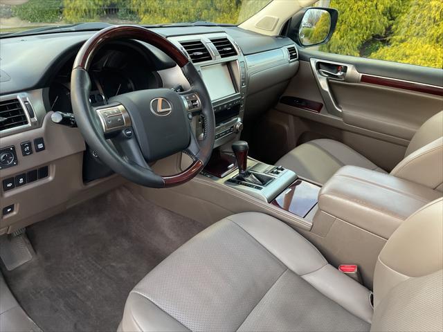 used 2019 Lexus GX 460 car, priced at $27,995