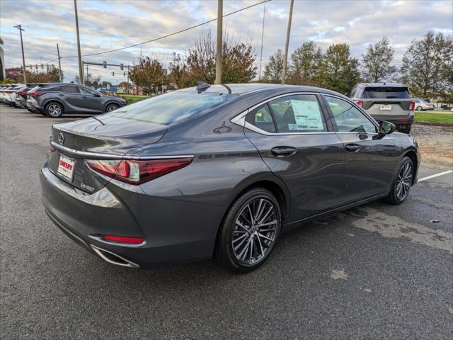 new 2025 Lexus ES 350 car, priced at $47,914