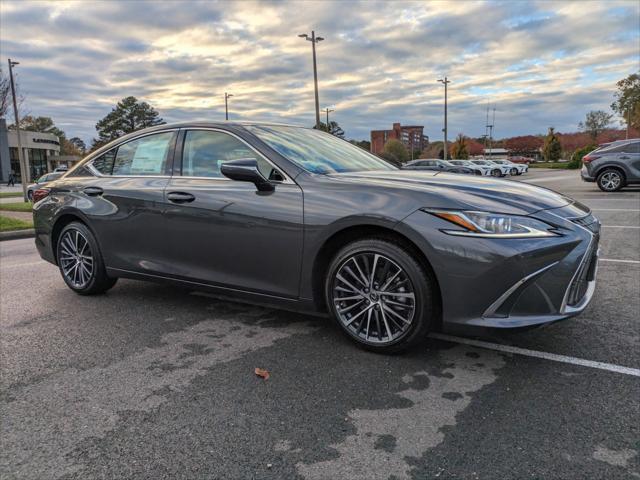 new 2025 Lexus ES 350 car, priced at $47,914