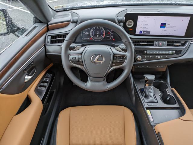 new 2024 Lexus ES 250 car, priced at $49,090