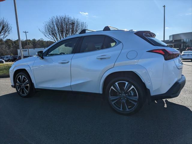 new 2025 Lexus UX 300h car, priced at $47,609