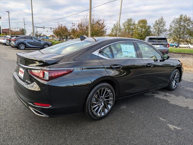 new 2025 Lexus ES 350 car, priced at $56,034