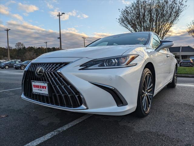 new 2025 Lexus ES 350 car, priced at $48,159