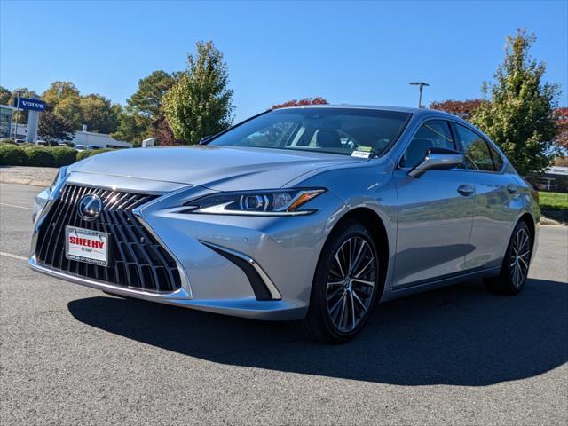 new 2025 Lexus ES 350 car, priced at $48,374