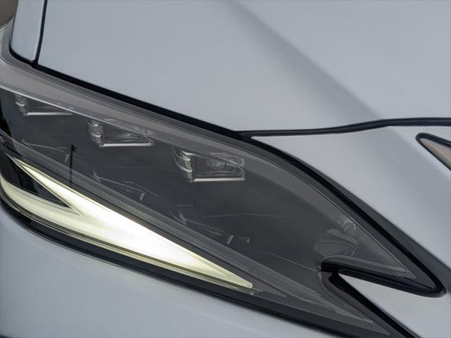new 2024 Lexus ES 350 car, priced at $56,060