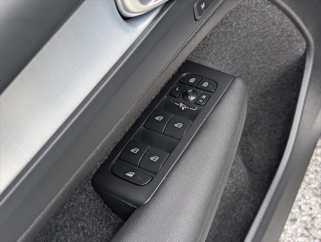 used 2025 Volvo XC40 car, priced at $35,995