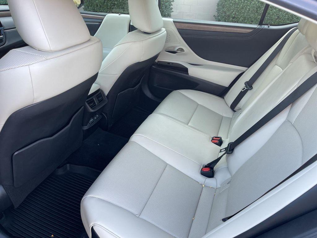 used 2025 Lexus ES 350 car, priced at $42,995