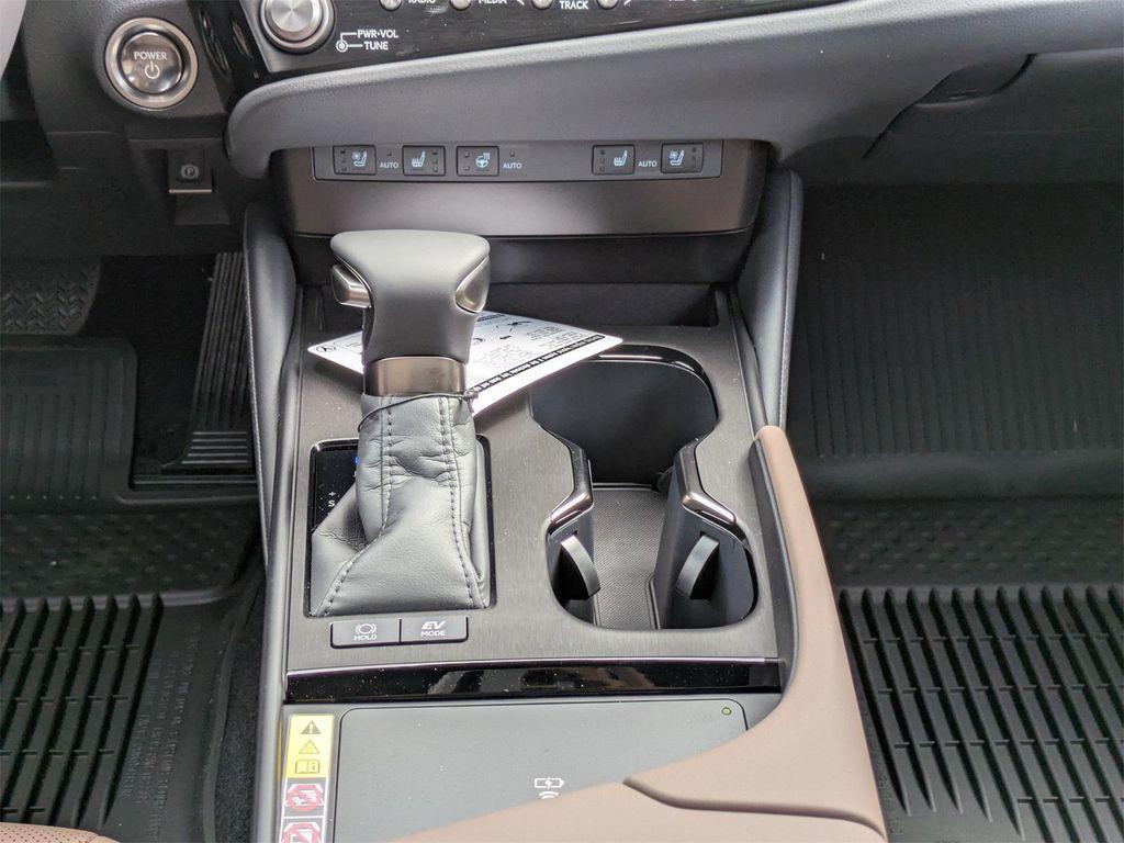 used 2025 Lexus ES 300h car, priced at $49,995