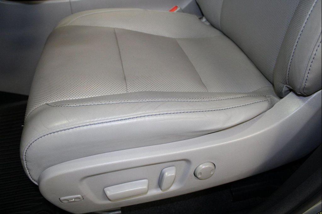 used 2016 Toyota Highlander car, priced at $20,995