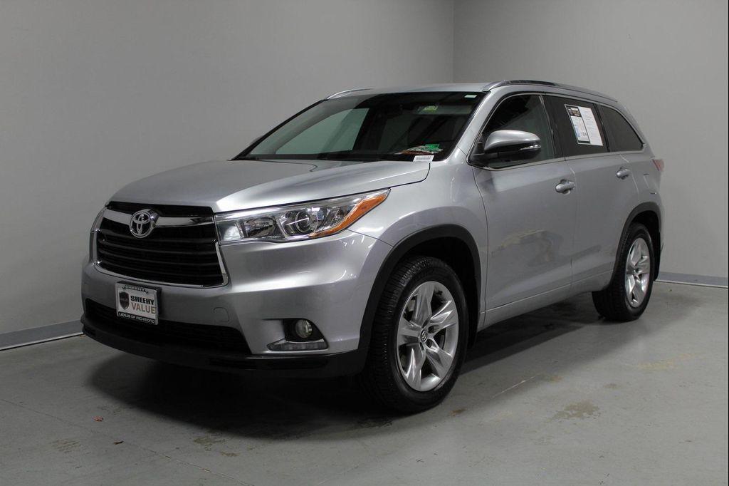 used 2016 Toyota Highlander car, priced at $20,995