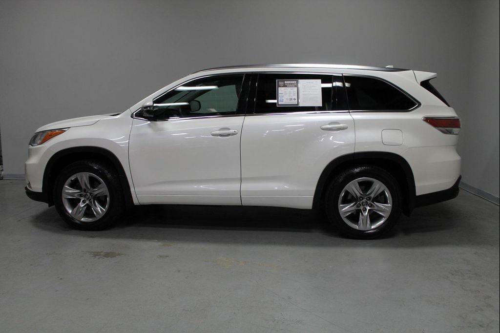 used 2016 Toyota Highlander car, priced at $19,995