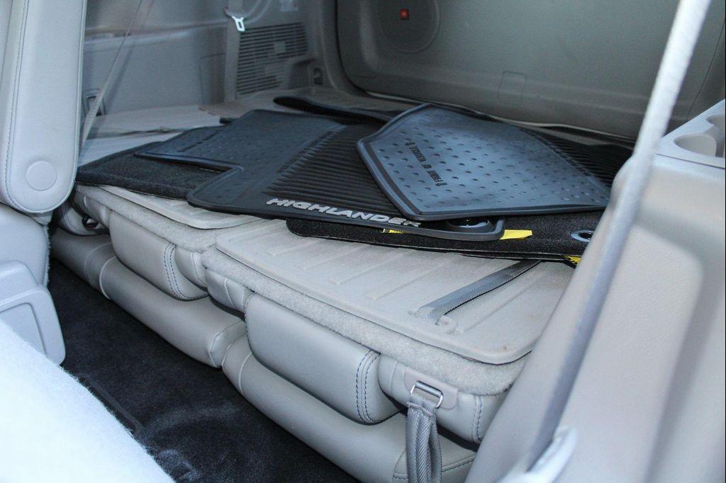 used 2016 Toyota Highlander car, priced at $19,995