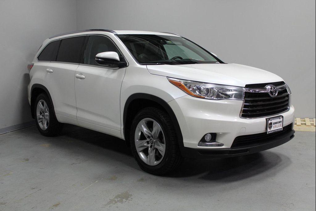 used 2016 Toyota Highlander car, priced at $19,995