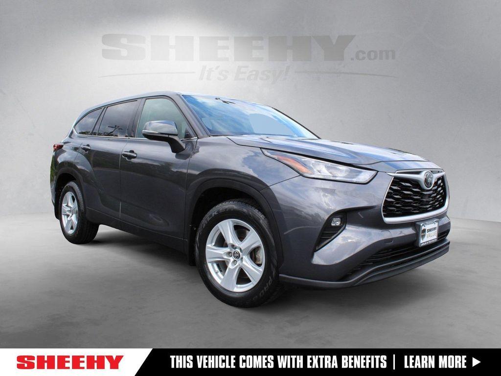 used 2020 Toyota Highlander car, priced at $22,455