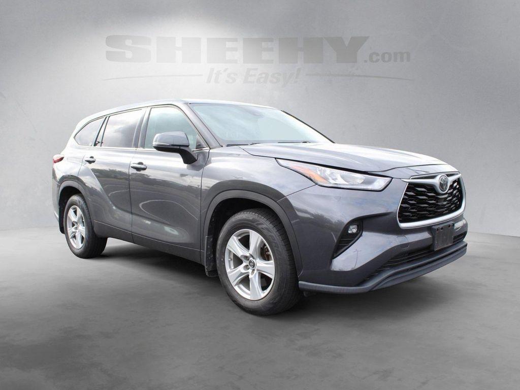used 2020 Toyota Highlander car, priced at $22,995