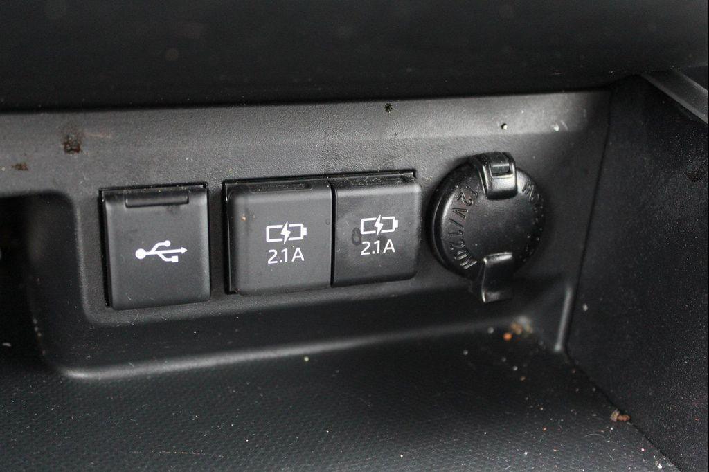 used 2020 Toyota Highlander car, priced at $22,995