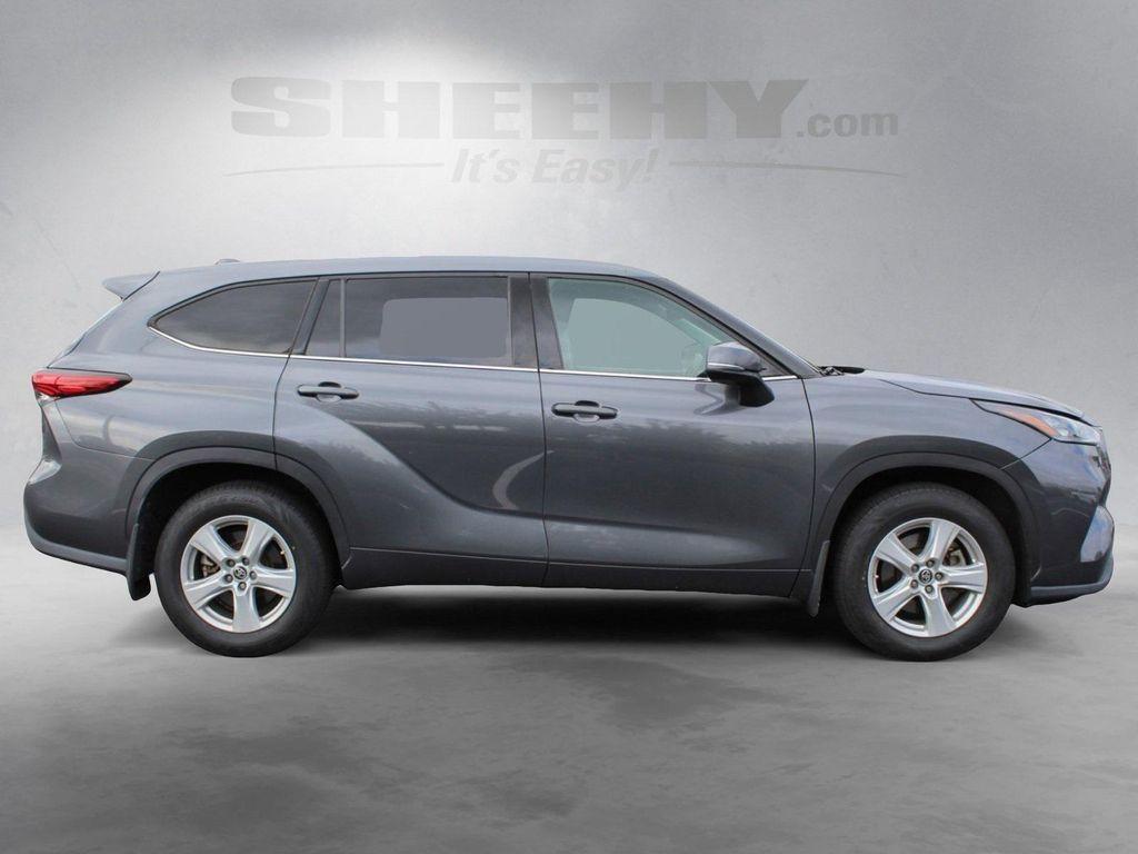 used 2020 Toyota Highlander car, priced at $22,995