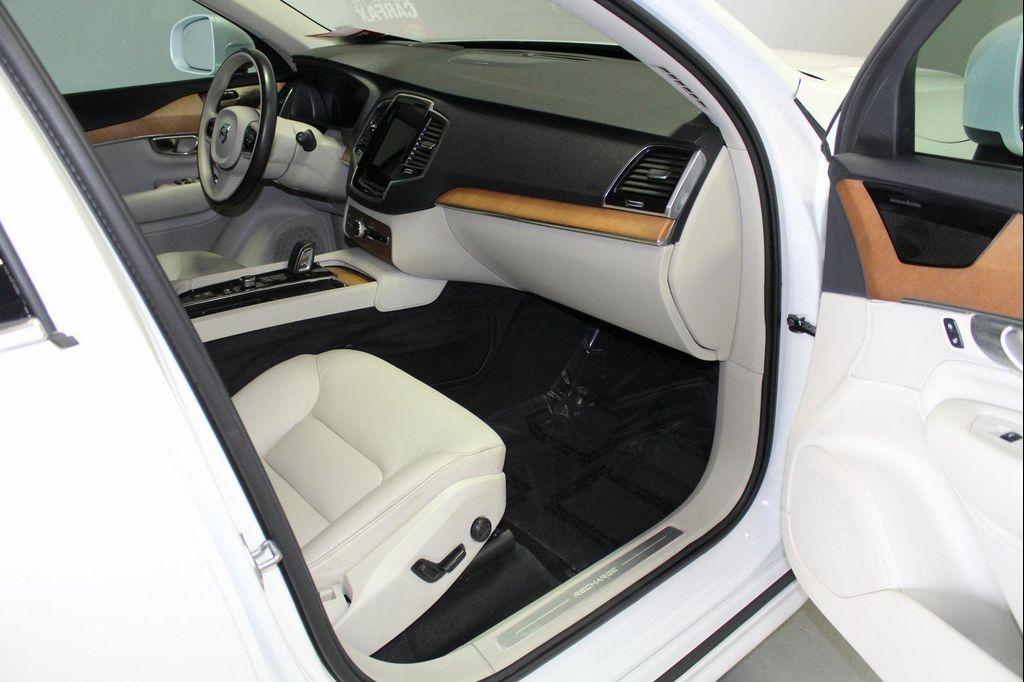 used 2021 Volvo XC90 Recharge Plug-In Hybrid car, priced at $35,495