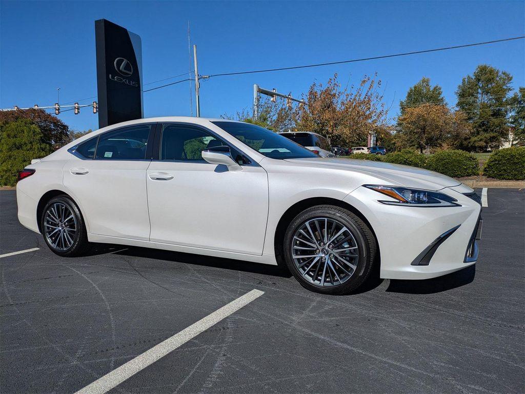 new 2025 Lexus ES 300h car, priced at $49,815
