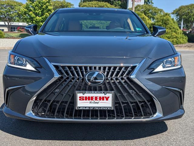 new 2025 Lexus ES 300h car, priced at $50,609