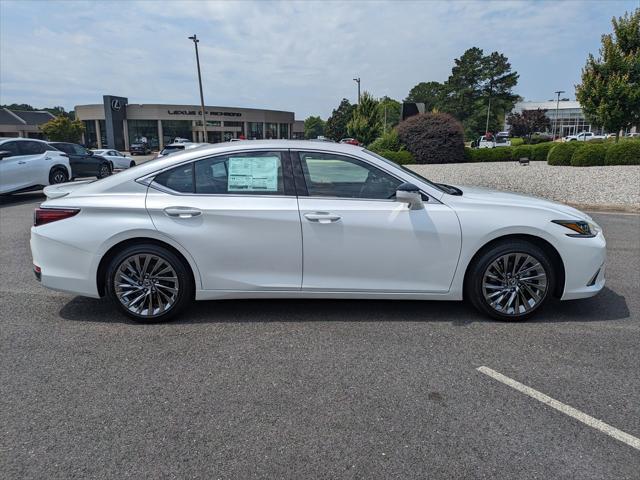new 2025 Lexus ES 300h car