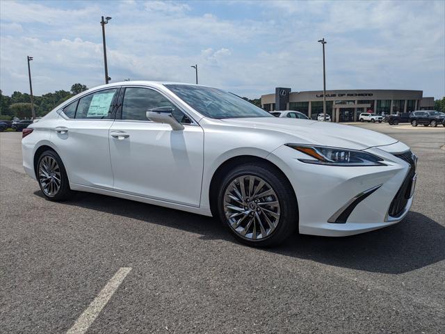 new 2025 Lexus ES 300h car
