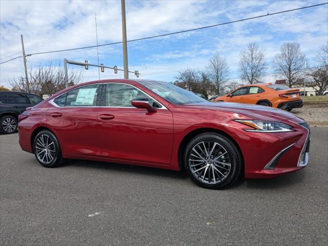 new 2025 Lexus ES 350 car, priced at $49,994