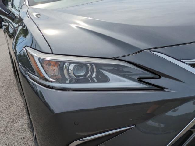 new 2024 Lexus ES 350 car, priced at $50,305