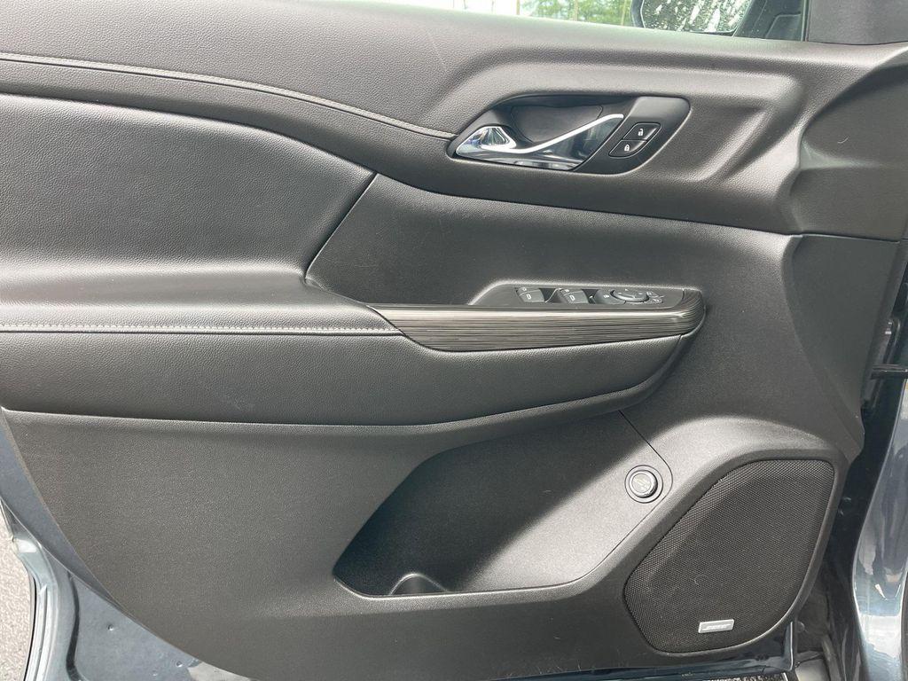 used 2019 GMC Acadia car, priced at $17,995