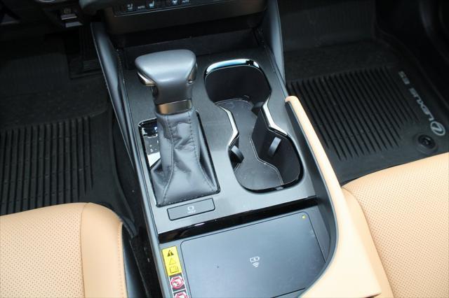 used 2025 Lexus ES 350 car, priced at $43,995