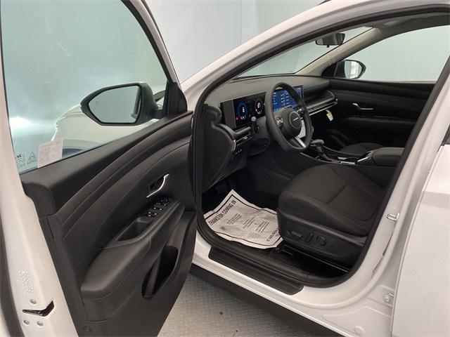 new 2025 Hyundai Tucson car, priced at $30,321