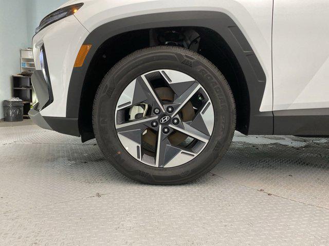 new 2025 Hyundai Tucson car, priced at $28,990