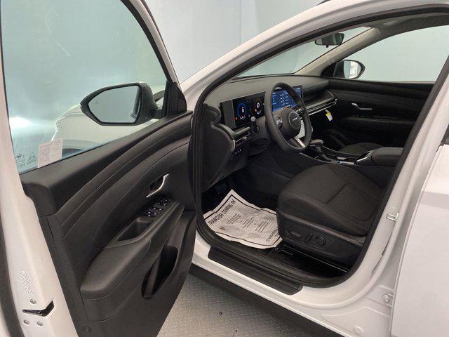 new 2025 Hyundai Tucson car, priced at $28,990