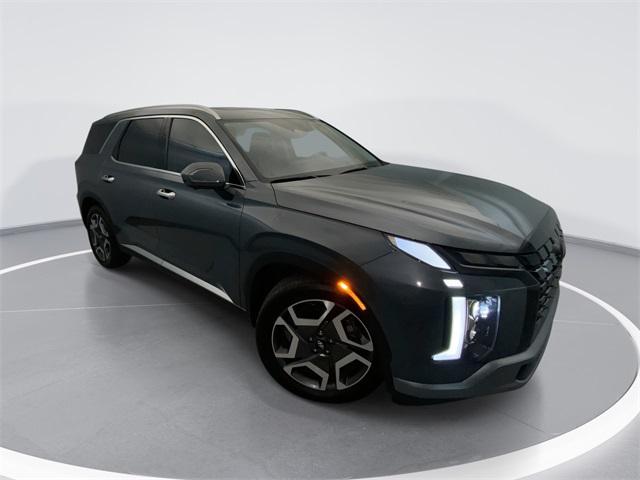 used 2025 Hyundai Palisade car, priced at $39,190