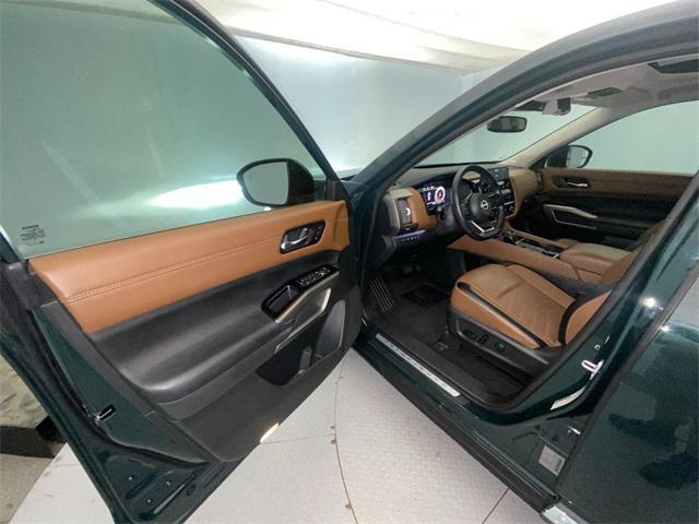 used 2022 Nissan Pathfinder car, priced at $31,294