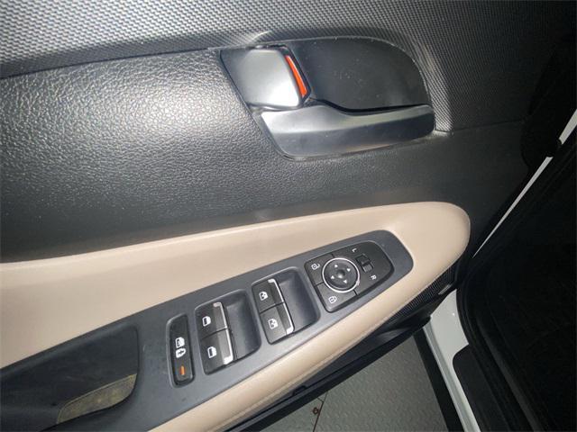 used 2023 Hyundai Santa Fe car, priced at $22,491