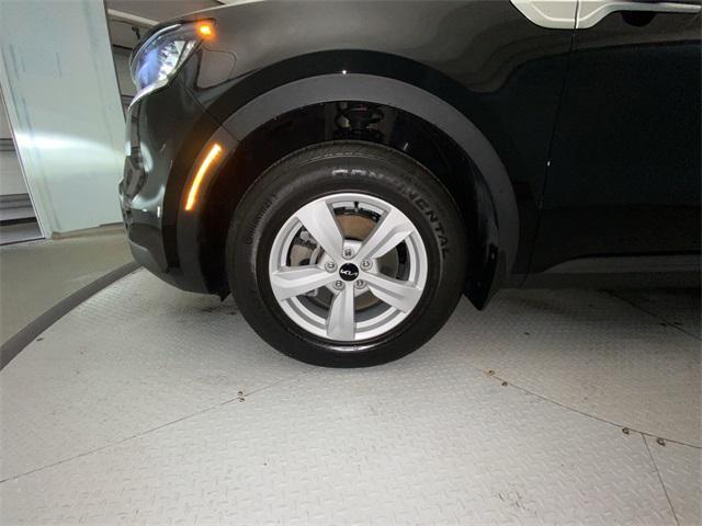 used 2023 Kia Sorento car, priced at $26,990