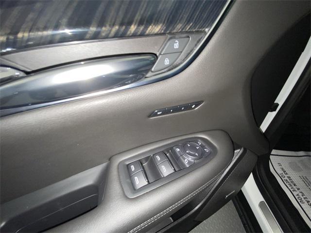 used 2021 Cadillac XT6 car, priced at $33,246