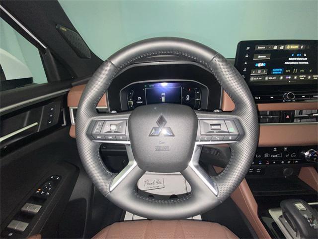 used 2025 Mitsubishi Outlander car, priced at $34,990