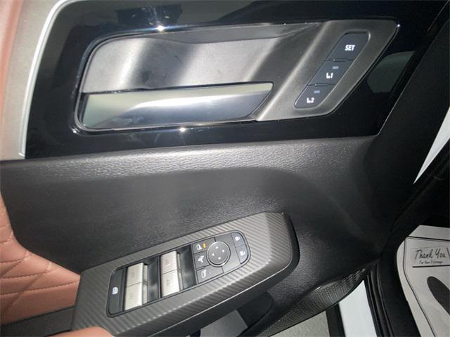 used 2025 Mitsubishi Outlander car, priced at $34,990